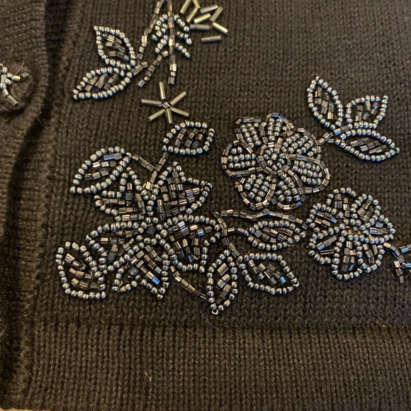 Victoria Jones Vintage Black Beaded Cardigan Sweater Large - Picture 4 of 16